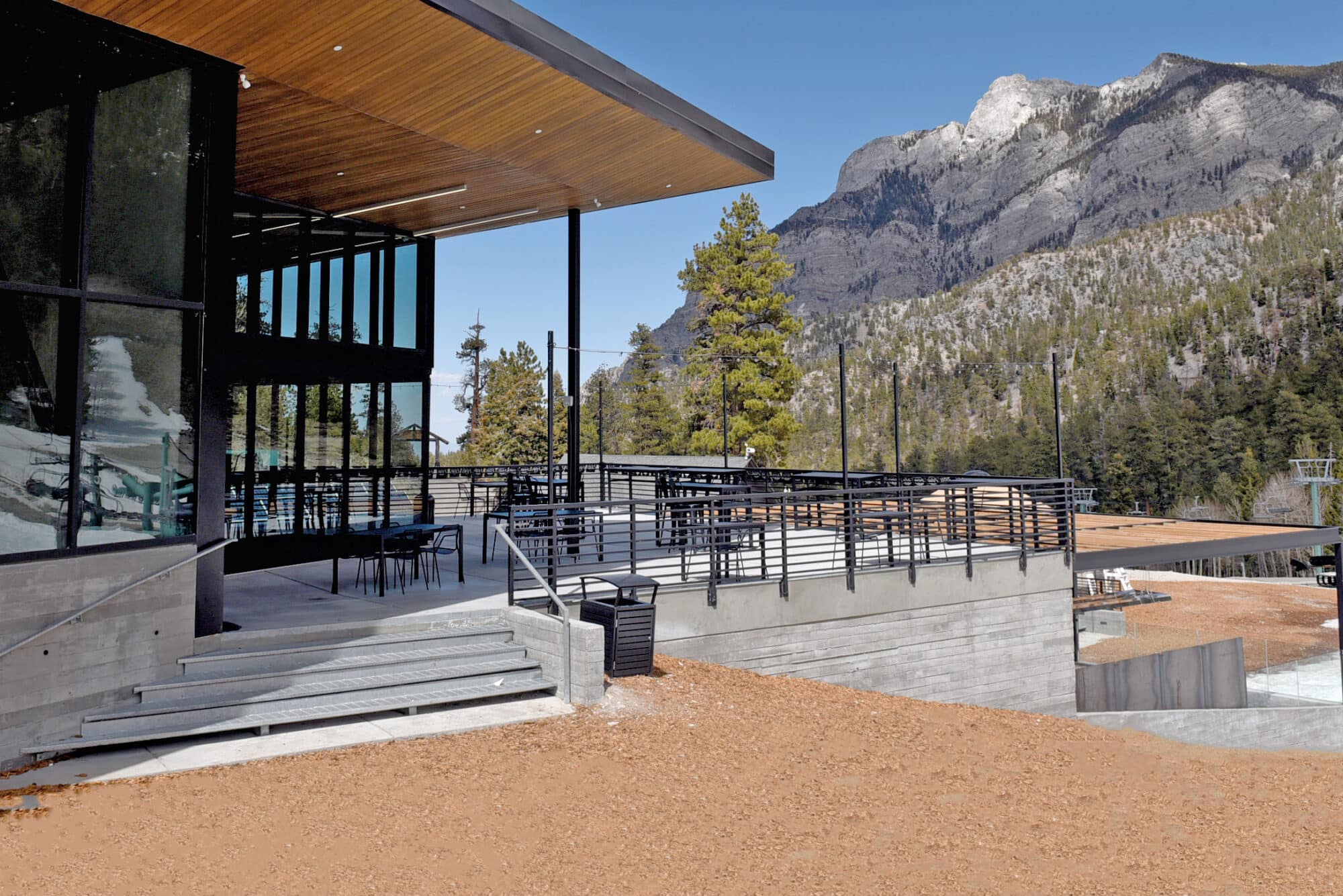 Bristlecone Bar at Lee Canyon